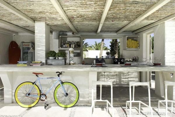 Hotel 28 (Santorini)